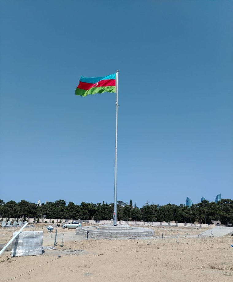Azerbaijan 2nd Fəxri Xiyaban Galvanized Flagpole