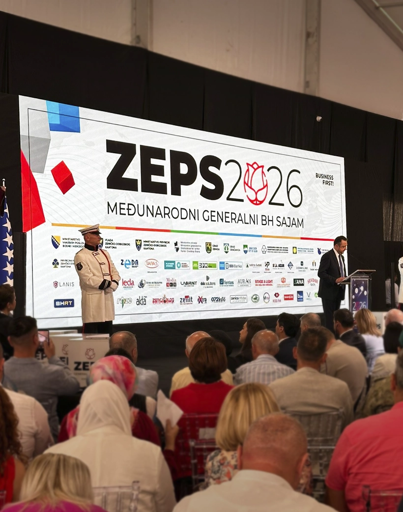 Hasen Flagpoles at the ZEPS 2026 Fair
